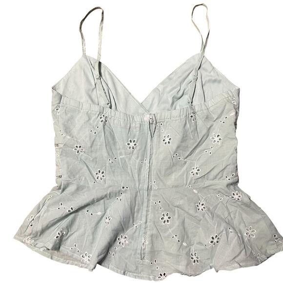 Mi Ami Sage Green Embroidered Eyelet Top Size Small - Picture 2 of 6